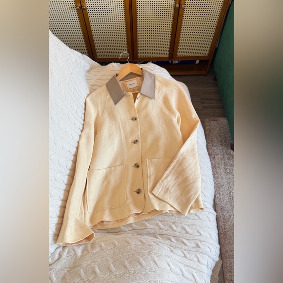 Reformation Lila Linen Jacket In Parmesan, brand new without tags, never worn. - Picture 8 of 14